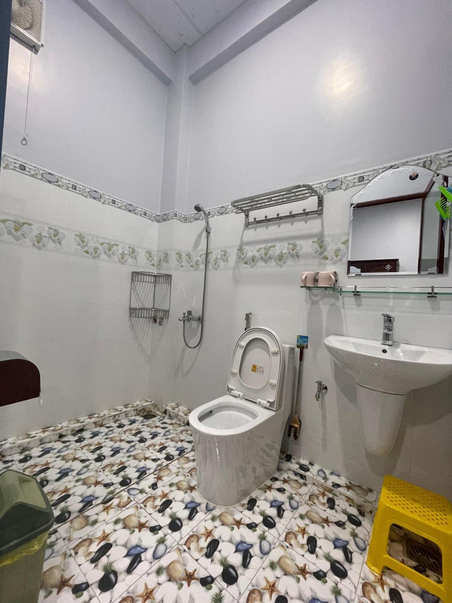 Nha Nghi Lien Hoa Bed & Breakfast Ha Tien Dış mekan fotoğraf